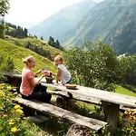 Hochalmbahnen Chalets 14W2, Esche, Nahe Gondel, Hunde Willkommen Apartman *